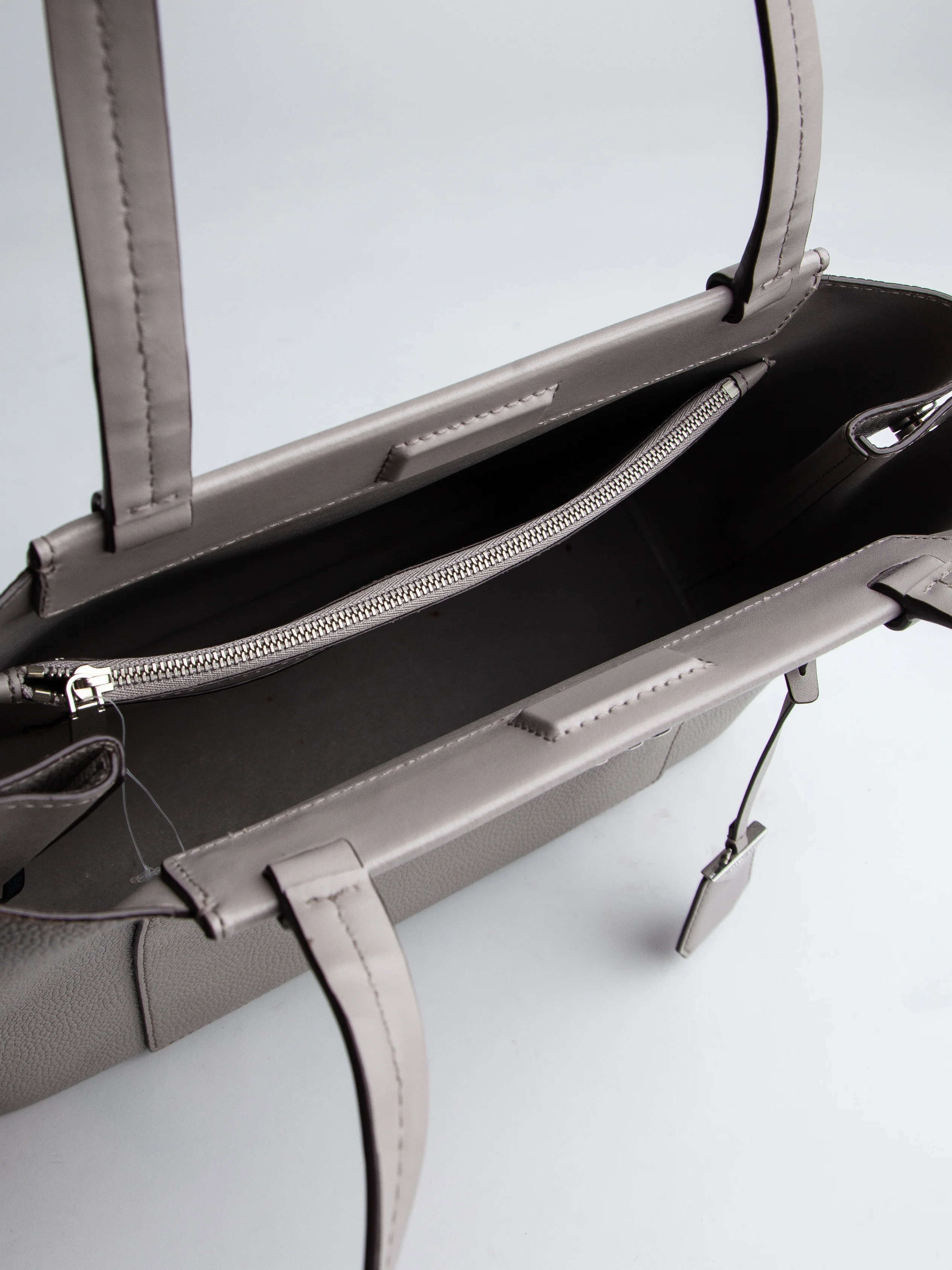 Michael Kors Gray Leather Everyday Bag — 2