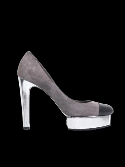 Chanel Gray Pumps — photo 1