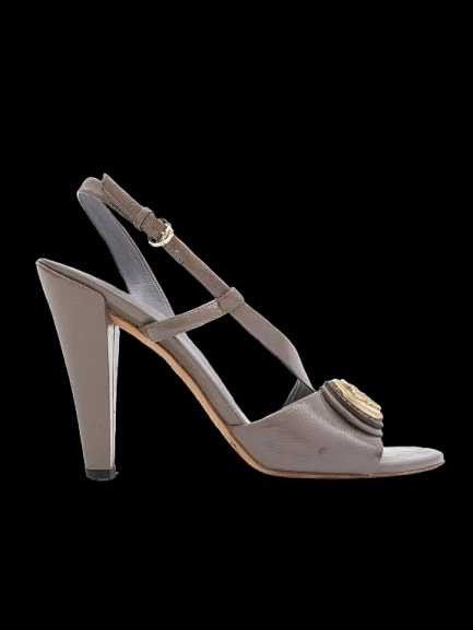 Gucci Gray Leather Sandals — 1