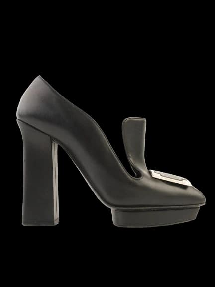 Alexander McQueen Black Leather Pumps