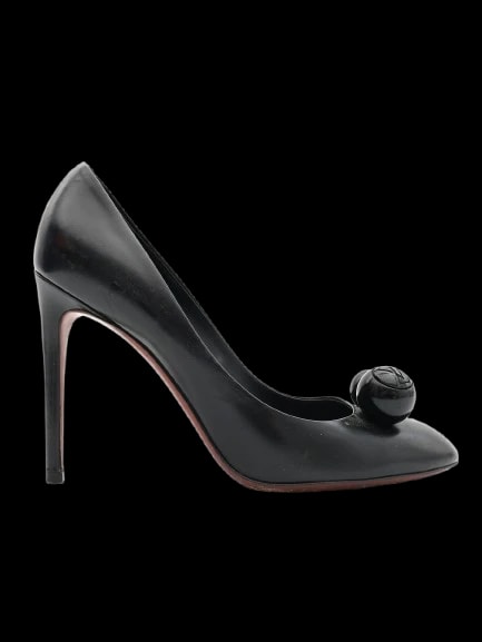 Louis Vuitton Black Leather Pumps — 1