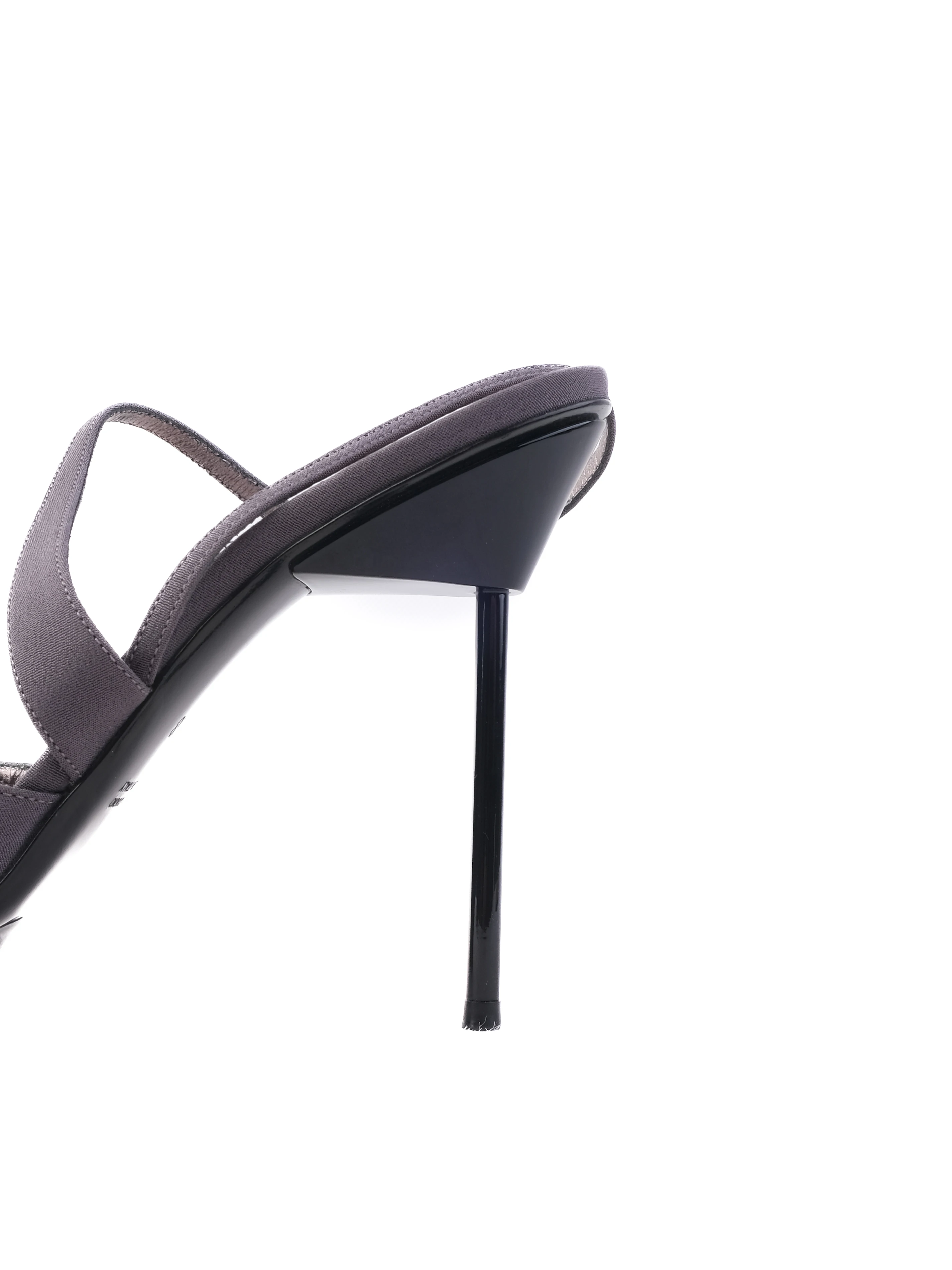Giorgio Armani Gray Leather Pumps — 3