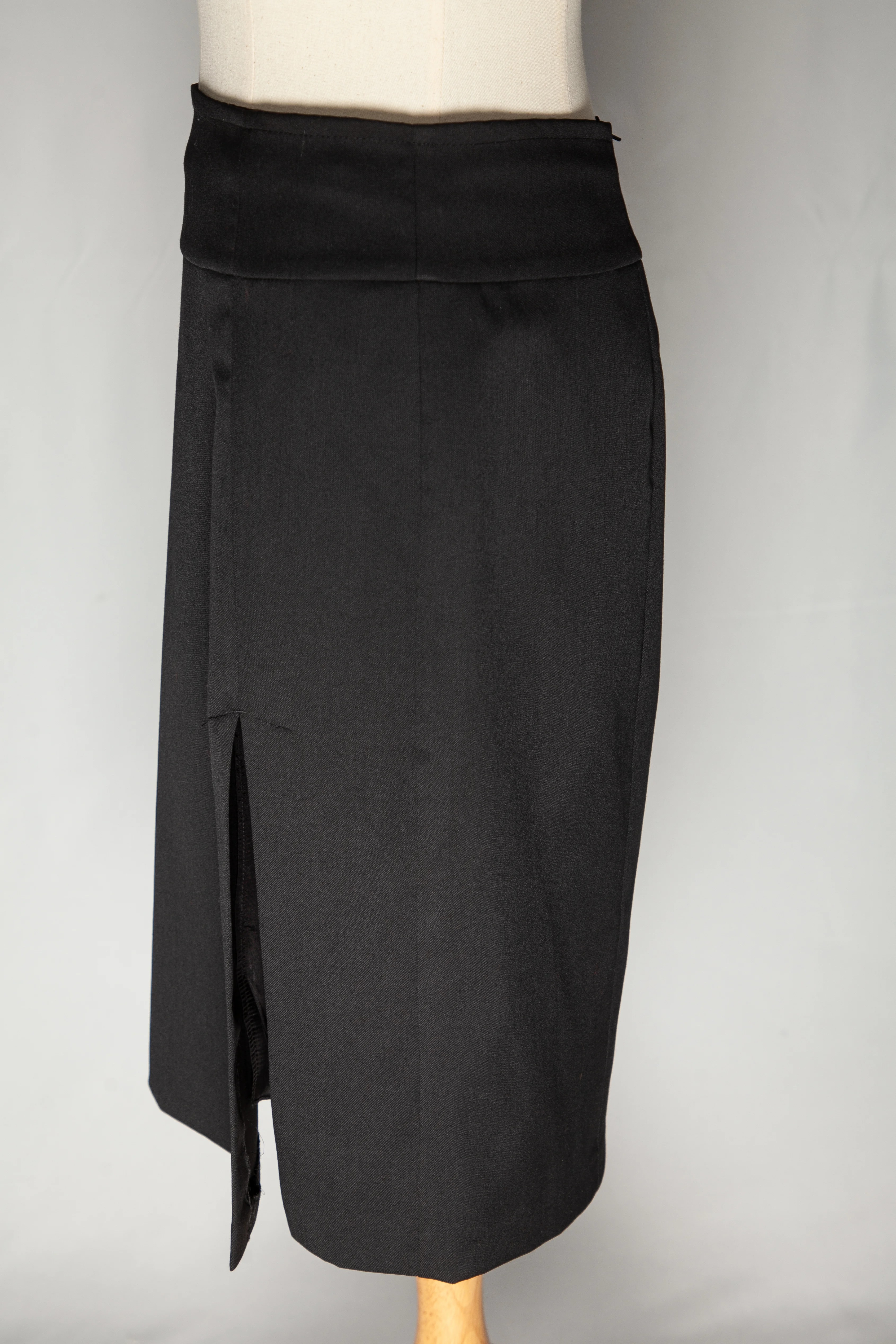 United Colors of Benetton Black Cotton Skirt — 2